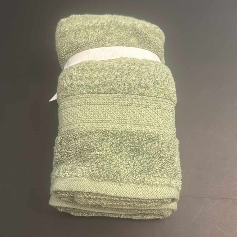 8pc ECOEXISTENCE Organic The Organic Bath Towel Set - 100% Organic Cotton Loops - Picture 4 of 10